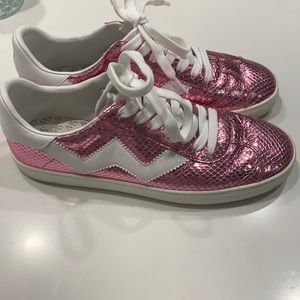 Metallic pink Stuart weitzman sneakers